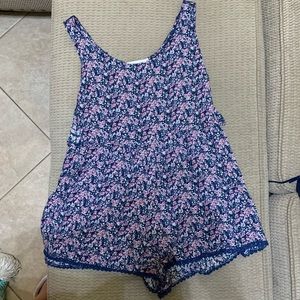 Women’s flowy romper